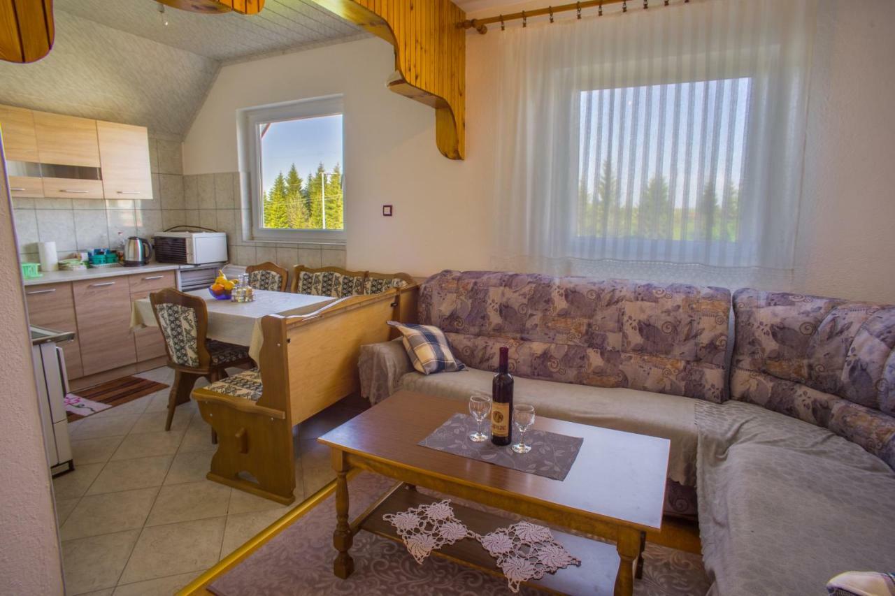 Vukovic Accommodation Žabljak Exteriör bild